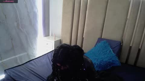 Snapshot of pettymoon chatting on 10, 11, 2025 Moon online show from 10, 11, 2025