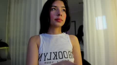 peytonn_monroe online show from 27, 10, 2025