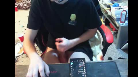 Snapshot of phantm420__ chatting on 23, 9, 2025 phantm420__ online show from 23, 9, 2025