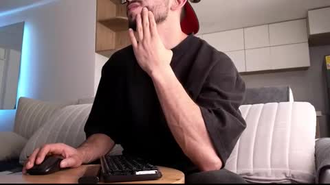 phantom_bigger1 online show from 19, 12, 2025