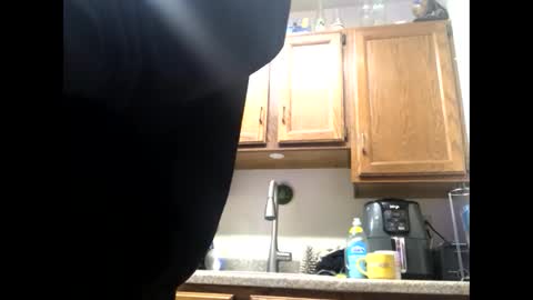 Snapshot of phildoesart chatting on 10, 3, 2025 Phil online show from 10, 3, 2025