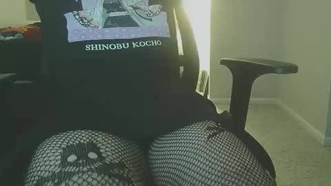 Mia online show from 12, 11, 2025