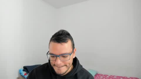Snapshot of philipe_inzagui chatting on 29, 7, 2026 Philipe online show from 29, 7, 2026