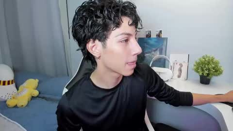 Snapshot of philipe_moonlight_ chatting on 20, 12, 2025 Phil. INDEPENDENT MODEL online show from 20, 12, 2025