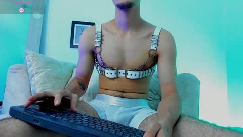 Snapshot of philiprich chatting on 13, 1, 2025 philiprich online show from 13, 1, 2025