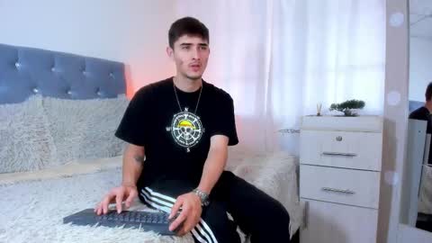 Snapshot of philiprich chatting on 8, 9, 2025 philiprich online show from 8, 9, 2025