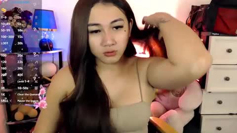 Pia online show from 14, 2, 2025