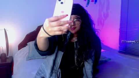  PIA FISHER  online show from 22, 2, 2026