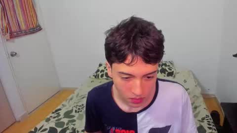 picaszomilos350 online show from 21, 3, 2026