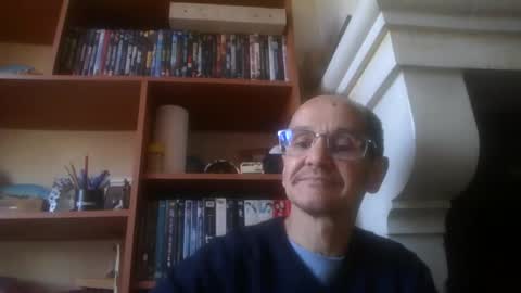 Snapshot of pichoun71 chatting on 1, 2, 2025 pichoun71 online show from 1, 2, 2025