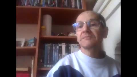 Snapshot of pichoun71 chatting on 15, 2, 2025 pichoun71 online show from 15, 2, 2025