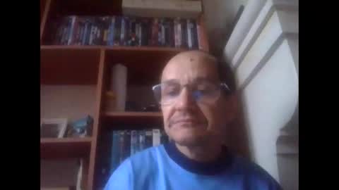 Snapshot of pichoun71 chatting on 9, 3, 2025 pichoun71 online show from 9, 3, 2025