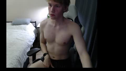 Snapshot of pieboy20 chatting on 15, 7, 2026 pieboy20 online show from 15, 7, 2026