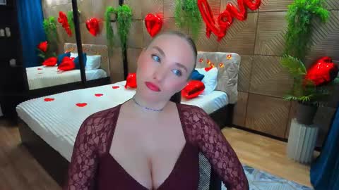 Emelie online show from 14, 2, 2026