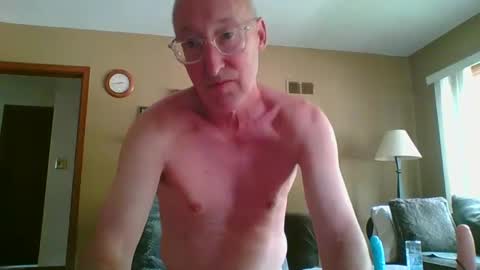 Snapshot of piethomas chatting on 29, 9, 2025 PieSunshine online show from 29, 9, 2025