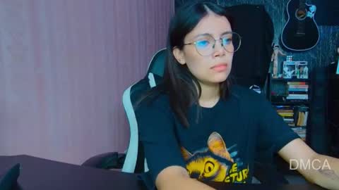 Andrea G online show from 25, 9, 2025