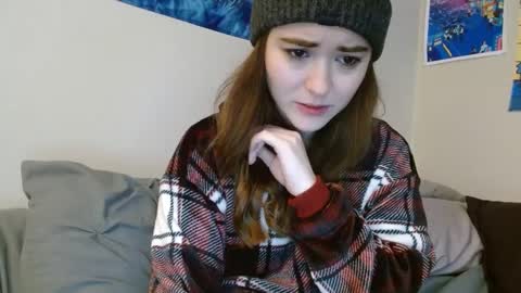 Snapshot of pillogoddess chatting on 9, 1, 2025 PilloGoddess online show from 9, 1, 2025