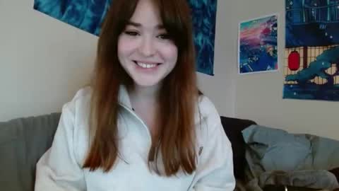 Snapshot of pillogoddess chatting on 14, 1, 2025 PilloGoddess online show from 14, 1, 2025