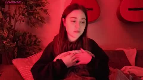 Snapshot of pillogoddess chatting on 11, 1, 2026 PilloGoddess online show from 11, 1, 2026