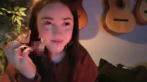 Snapshot of pillogoddess chatting on 8, 3, 2026 PilloGoddess online show from 8, 3, 2026