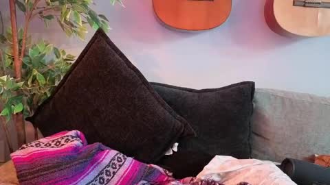 Snapshot of pillogoddess chatting on 24, 3, 2026 PilloGoddess online show from 24, 3, 2026