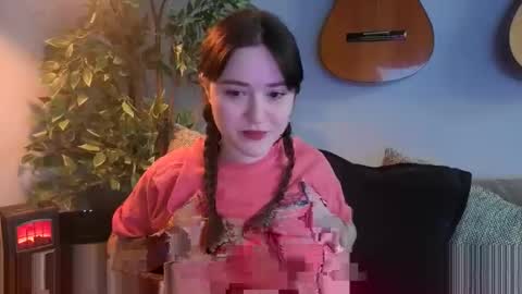 PilloGoddess online show from 18, 5, 2026
