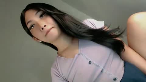 Snapshot of pillow_whispers chatting on 4, 6, 2026 jane online show from 4, 6, 2026