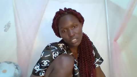 pinah1997 online show from 25, 3, 2026