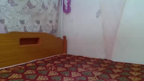 pinah1997 online show from 13, 4, 2026