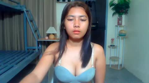 Snapshot of pinay_aangel chatting on 13, 6, 2026 pinay_aangel online show from 13, 6, 2026