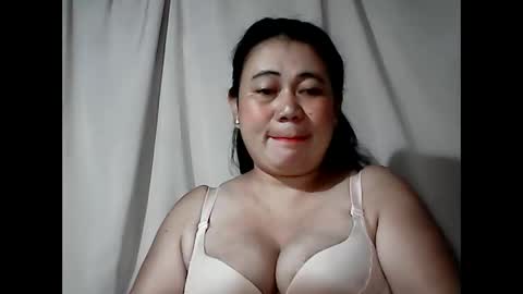 pinaymama12345 online show from 17, 4, 2026