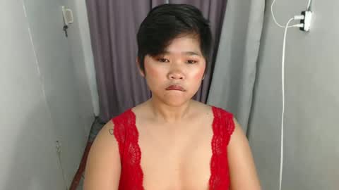 Snapshot of pinayprincesslyn chatting on 25, 2, 2025 Lyn the Lesbian online show from 25, 2, 2025