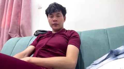 Snapshot of pinayviceversats chatting on 21, 10, 2025 trisha online show from 21, 10, 2025