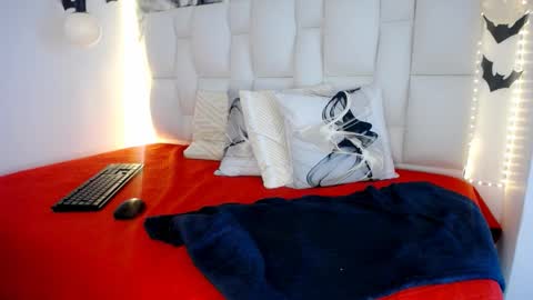 tiffany online show from 21, 10, 2025