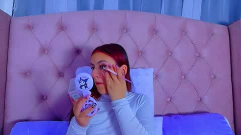 Snapshot of pink_bonnie chatting on 7, 10, 2025 pink_bonnie online show from 7, 10, 2025