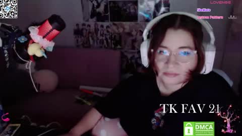 Snapshot of pink_girl0n chatting on 2, 7, 2026 Kitty online show from 2, 7, 2026