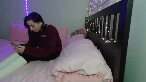 pink_tv online show from 30, 10, 2025