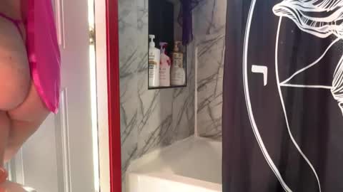 Snapshot of pinkcandi333 chatting on 18, 2, 2026 pinkcandi333 online show from 18, 2, 2026