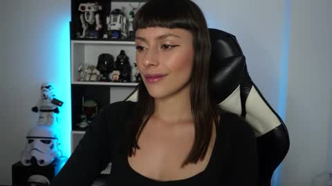 Emily online show from 16, 4, 2026