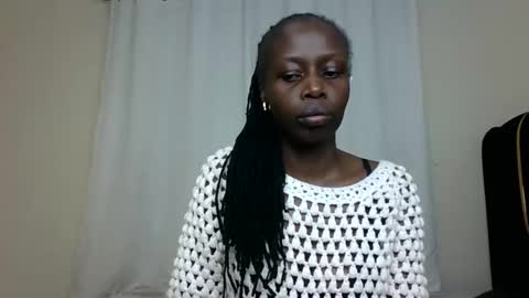Snapshot of pinkie_ponny chatting on 2, 2, 2025 Pinkie online show from 2, 2, 2025