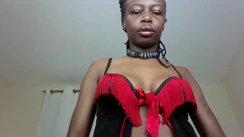 Snapshot of pinkie_ponny chatting on 5, 3, 2025 Pinkie online show from 5, 3, 2025