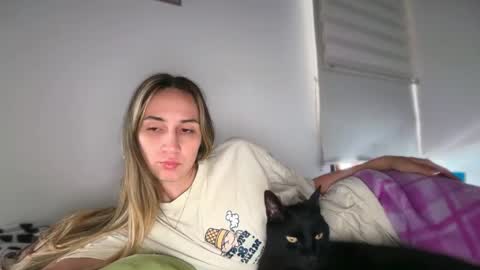 Snapshot of pinkilola chatting on 6, 5, 2026 Pinkilola online show from 6, 5, 2026