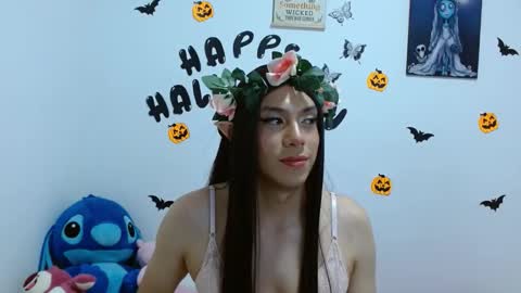 pinkluna0 online show from 1, 11, 2025