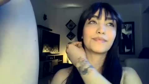 Lali  Milo online show from 18, 3, 2026