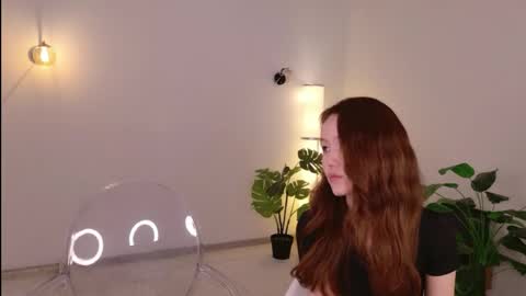 Li long hair and Rude short hair online show from 9, 4, 2026