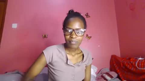 pinky_cockoo online show from 21, 5, 2026