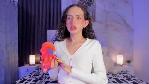 Snapshot of pinky_peach_ chatting on 2, 10, 2025 Peachy online show from 2, 10, 2025