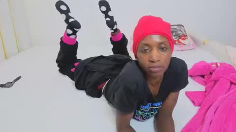 Snapshot of pinky_winky2 chatting on 19, 9, 2025 pinky_winky2 online show from 19, 9, 2025