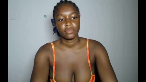 pinkykiki_247 online show from 15, 12, 2025