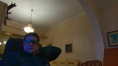 robi online show from 4, 12, 2025